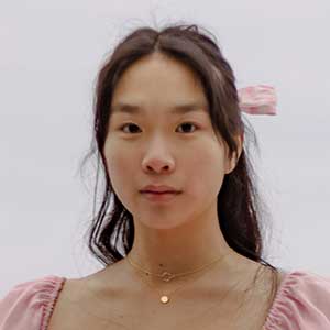 Emily R., Pet Enthusiast